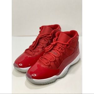 Air Jordan 11 Win Like 96 Men's size 10